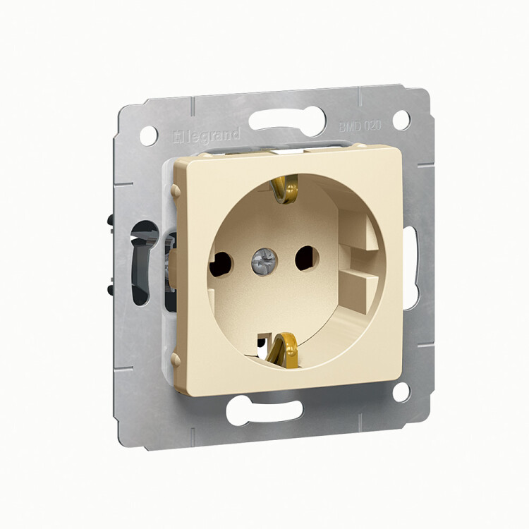 Cariva Сл. кость Розетка с/з с защитными шторками | 773721 | Legrand