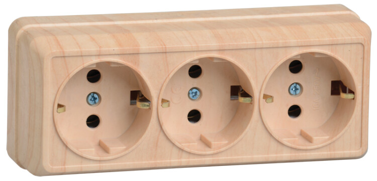 РС23-3-ОС Розетка 3местн. с з/к 16А откр.уст. ОКТАВА (сосна) | ERO31-K03-16-DC | IEK