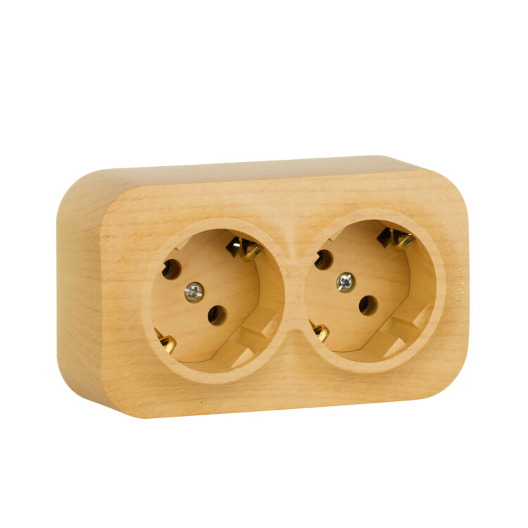 Quteo Сосна Розетка 2-я с/з | 782273 | Legrand