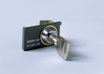 Блокировка положения выключателя в фикс. части Emax E1/6 с разными ключами или навесным замком D=4mm | 1SDA058278R1 | ABB